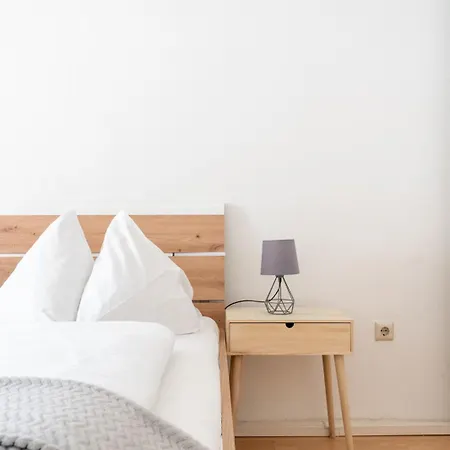 Apartment Charmantes In - Zentral Und Komfortabel
